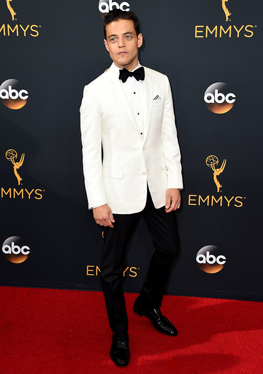 18emmyredcarpet39-superjumbo-1